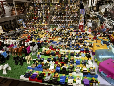 Przedostatnia Giełda Staroci w 2025 r. Odwiedziliśmy pl. Wojska Polskiego z aparatem