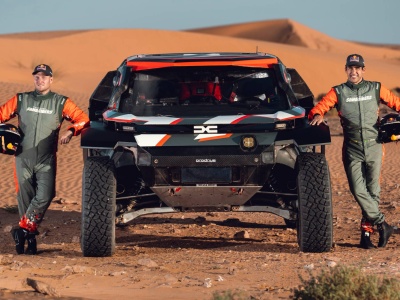 Lucas Moraes i Dennis Zenz dołączają do zespołu Dacia Sandriders