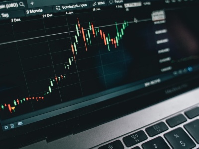 Niewypłacalności firm na świecie będą rosnąć do 2026 roku