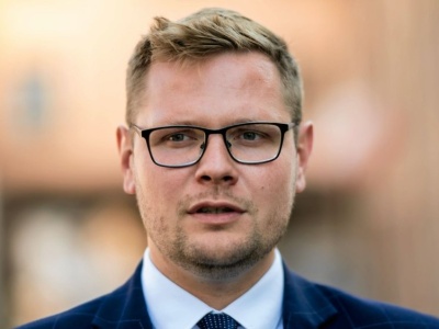 Prawa ręka Ziobry na celowniku prokuratury. Jest akt oskarżenia, zarzuty ws. Pegasusa robią wrażenie