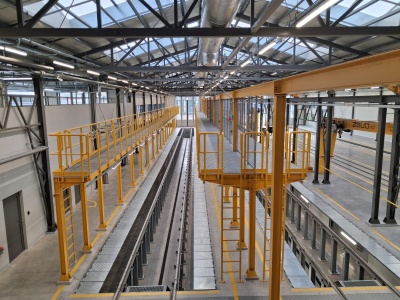 Nowa hala w zajezdni Nowa Huta. Tramwaje MPK zyskają serwis zasilany słońcem (ZDJĘCIA)