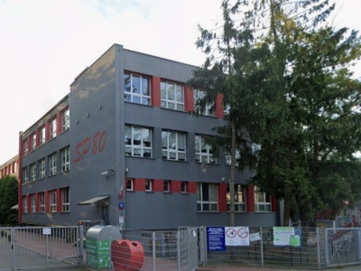 Pluskwy w podstawówce na Bielanach. Dwa dni bez lekcji