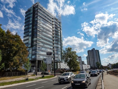 Chcą wyburzyć jedno z najstarszych centrów handlowych w Warszawie. Działa od 1999 roku