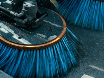 1500 zł kary za brudną drogę. Burmistrz: czyszczenie obowiązkiem kierowców