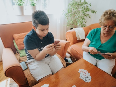 Pomoc przy wnukach? Nie zawsze. 