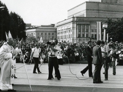 Jan Paweł II i narodziny Solidarności: siła wiary w obliczu komunizmu