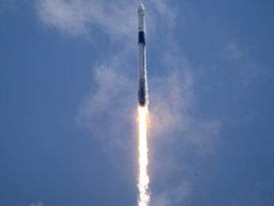SpaceX wystrzelił na orbitę tajne satelity. Emitują zakazany sygnał