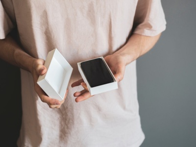 5 ustawień, które warto zmienić po pierwszym uruchomieniu telefonu. Koniecznie to zrób