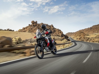 Yamaha Ténéré 700 World Raid 2026. Pokonaj dystans
