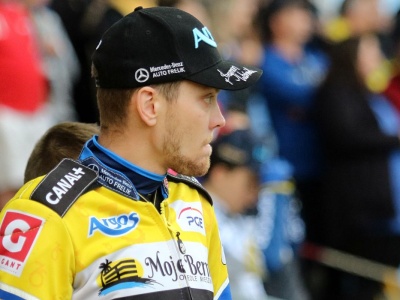 Szymon Woźniak zatrzymany za udział w grupie przestępczej. Odpowiada wprost