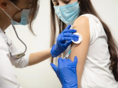 Będą dwa nowe szczepienia obowiązkowe. „300 mln zachorowań rocznie”