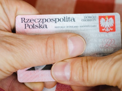 Zgubił dowód osobisty kilka lat temu. Teraz ma zapłacić 9 tys. zł kary. Popełnił jeden błąd