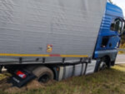 Zawracał ciężarówką na węźle S3. Chciał wjechać pod prąd