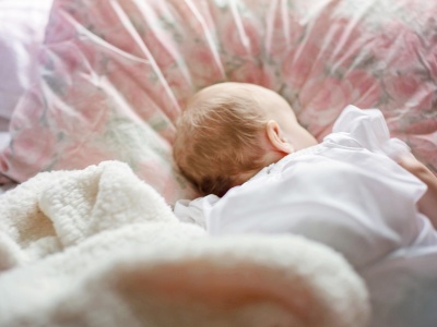 Matka z Torunia podejrzana o znęcanie się nad niespełna 2-letnią córką. Jest tymczasowy areszt