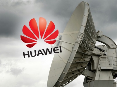 HUAWEI stawia się polskim władzom. Donald Tusk odpowiada