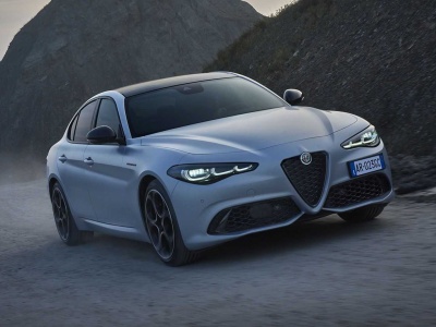 Alfa Romeo Giulia zostanie z nami na dłużej