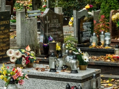Zmarli we Wrocławiu - pogrzeby zaplanowane na 23.10.2025 – nekrologi