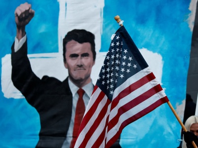 USA: szokująca postawa nauczycielki. Bezpardonowo kpiła z zamachu i śmierci Charliego Kirka