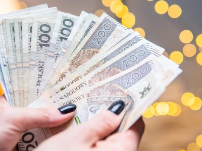 Chcesz obniżyć zużycie energii w firmie? Dają na to dotacje. Miliony do wzięcia