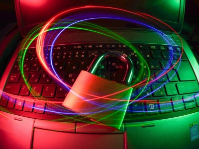 Luka kompetencyjna pogłębia kryzys w cyberbezpieczeństwie