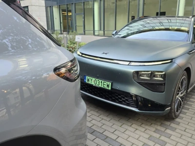 Rekordowy udział BEV na rynku aut osobowych. Do dyspozycji jest ponad 11 tys. punktów ładowania