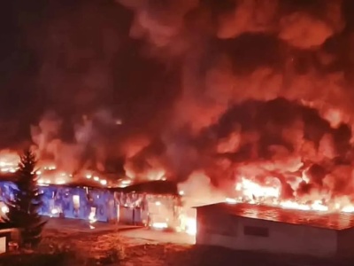 Ogromny pożar we Włocławku. Park trampolin doszczętnie spłonął