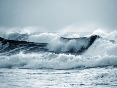 Nowy system zamienia CO2 z oceanu w bioplastik