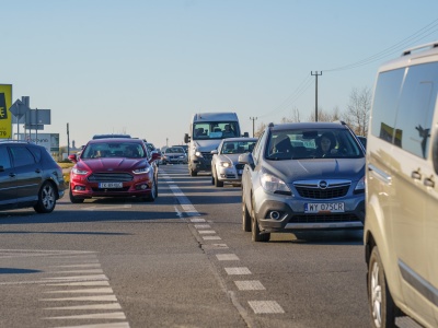 Zmiany w organizacji ruchu wokół kieleckich cmentarzy na okres Wszystkich Świętych