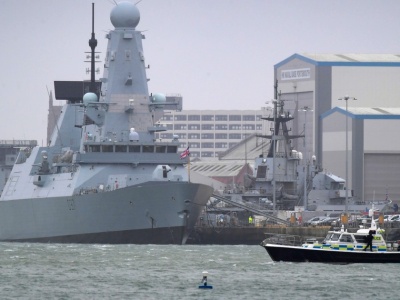 Rosja prowokuje na wodach Wielkiej Brytanii. Przechwycono okręt wojenny