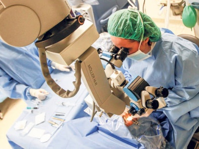 Polscy lekarze będą leczyć zaćmę u mieszkańców Republiki Środkowoafrykańskiej. W Polsce na leczenie czeka się nawet wiele lat