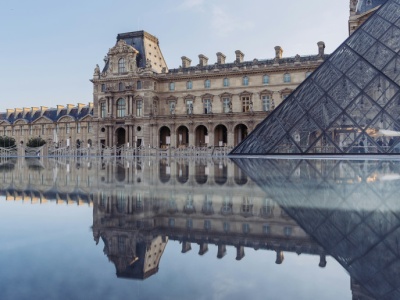 Napad na Luwr w siedem minut. Oto pięta Achillesa najsłynniejszego muzeum świata