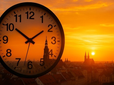 Polacy zdecydowali. Zostaniemy w czasie letnim na zawsze