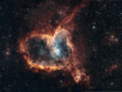 Dziwne zjawisko w kosmosie. Tajemniczy obiekt 