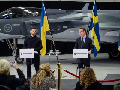 Ukraina chce zakupić nawet do 150 samolotów JAS-39E Gripen