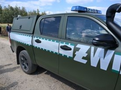 Wojskowe dokumenty w śmieciach. Szef MON: ja tę sprawę posprzątam