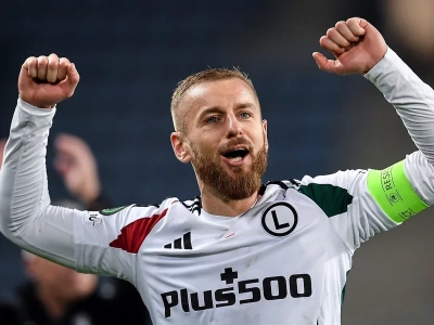 Legia Warszawa zadała cios Szachtarowi Donieck. Cudowny gol i skandal w tle