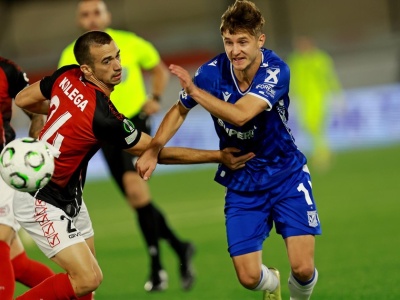 Legia wygrywa po pięknych golach. Blamaż Lecha na Gibraltarze! Polskie kluby grały w LK