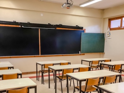 Strajk, który zatrzymał kraj. Szkoły, szpitale i transport nie działają