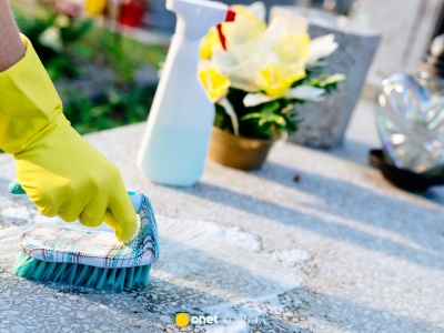 Łatwe patenty na usunięcie wosku z pomnika. Pozbędziesz się wszystkich brzydkich plam