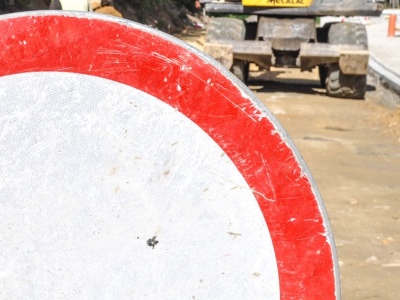 Metro w Krakowie znowu zwalnia. Miasto przesuwa termin