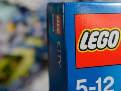 Powrót do lat 90.? Z nowym zestawem LEGO Game Boy to możliwe!