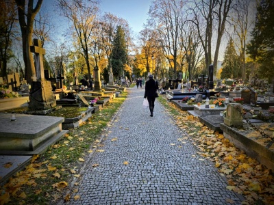 Ważne informacje dla kierowców i pasażerów komunikacji miejskiej. Organizacja ruchu w okresie Wszystkich Świętych w Lublinie