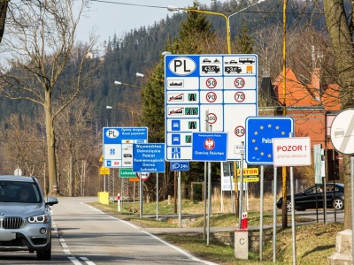 Czesi masowo ruszyli do Polski. Zostało im niewiele czasu. 