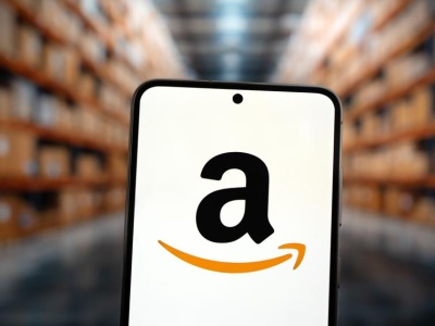 Roboty zastąpią ponad pół miliona pracowników Amazona, a realia kariery naukowej w Polsce nie są obiecujące