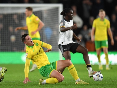 Odchodził z Ekstraklasy za rekordowe pieniądze. Teraz zerwał więzadło