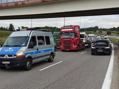 Krytykował brd24, prawo ws. pieszych. Zasnął pijany w ciężarówce na drodze