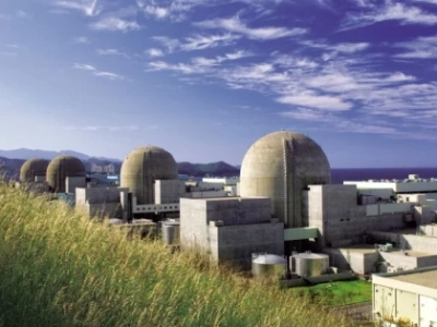 Marszałek będzie mówić w Warszawie o atomie w Koninie. Nowa Nadzieja apeluje o przyjazd premiera