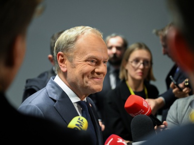 1500 lub 1900 zł bez względu na dochód. Wypłaty startują 31 października