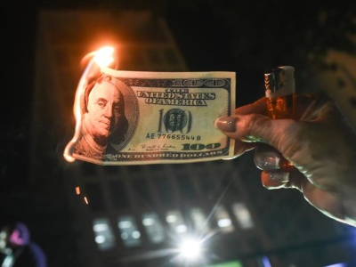 Inflacja w USA wzrosła mniej od oczekiwań. Cel Fedu przekroczony o cały punkt procentowy