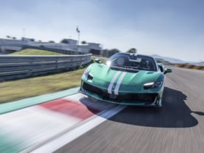 Pierwsza jazda: Ferrari 296 Speciale - poczuj się jak Kubica